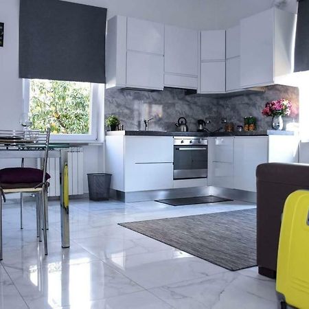 Rampa Brancaleone Apartment Рим Екстер'єр фото